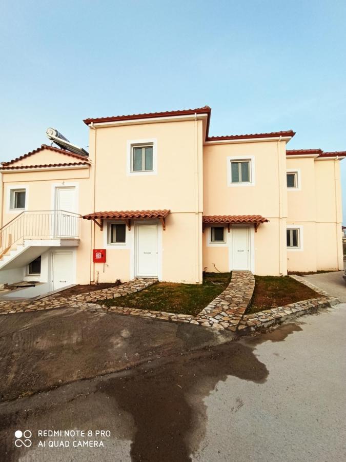 Lighthouse Apartments Хилиаду Экстерьер фото