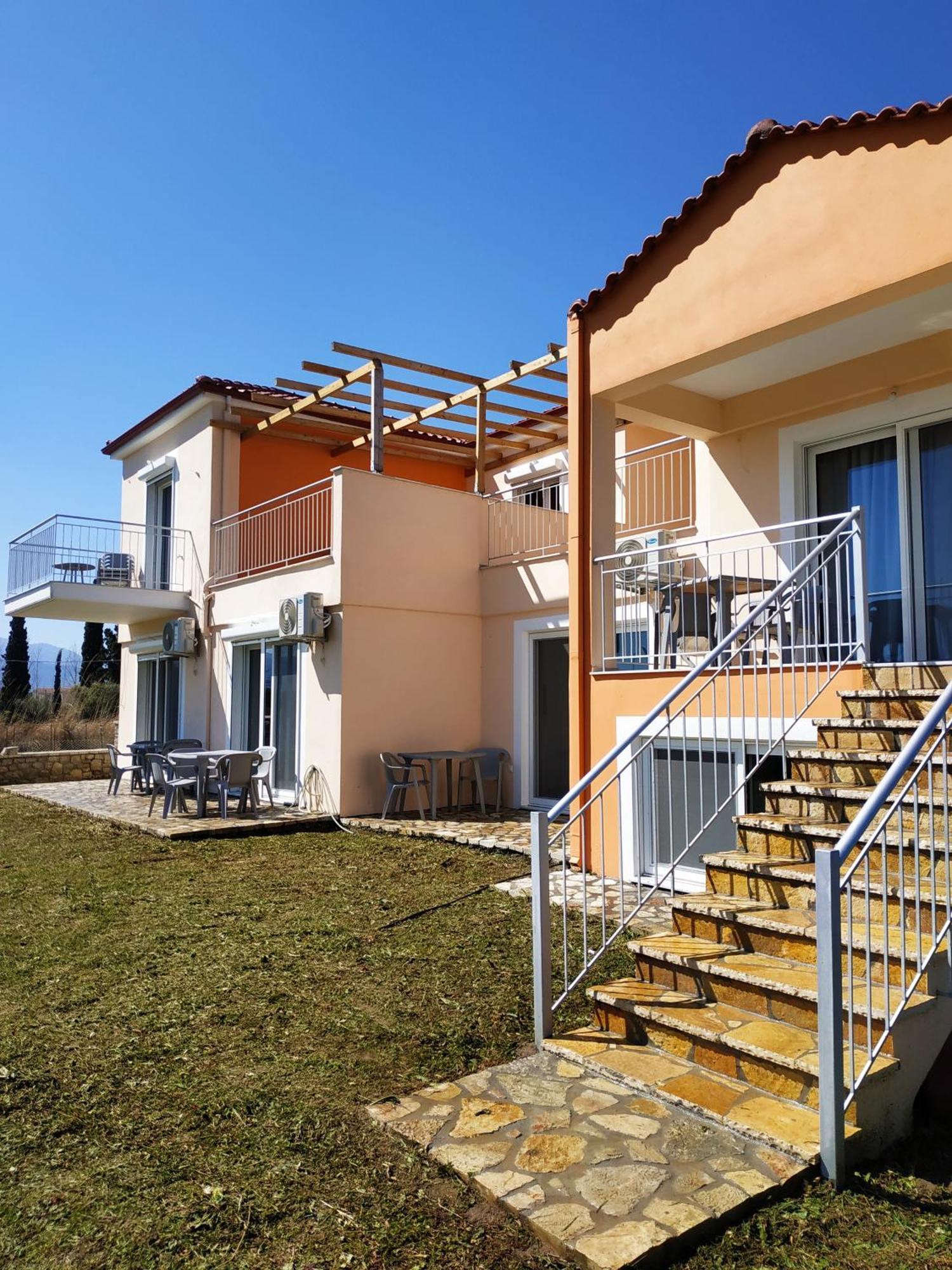Lighthouse Apartments Хилиаду Экстерьер фото