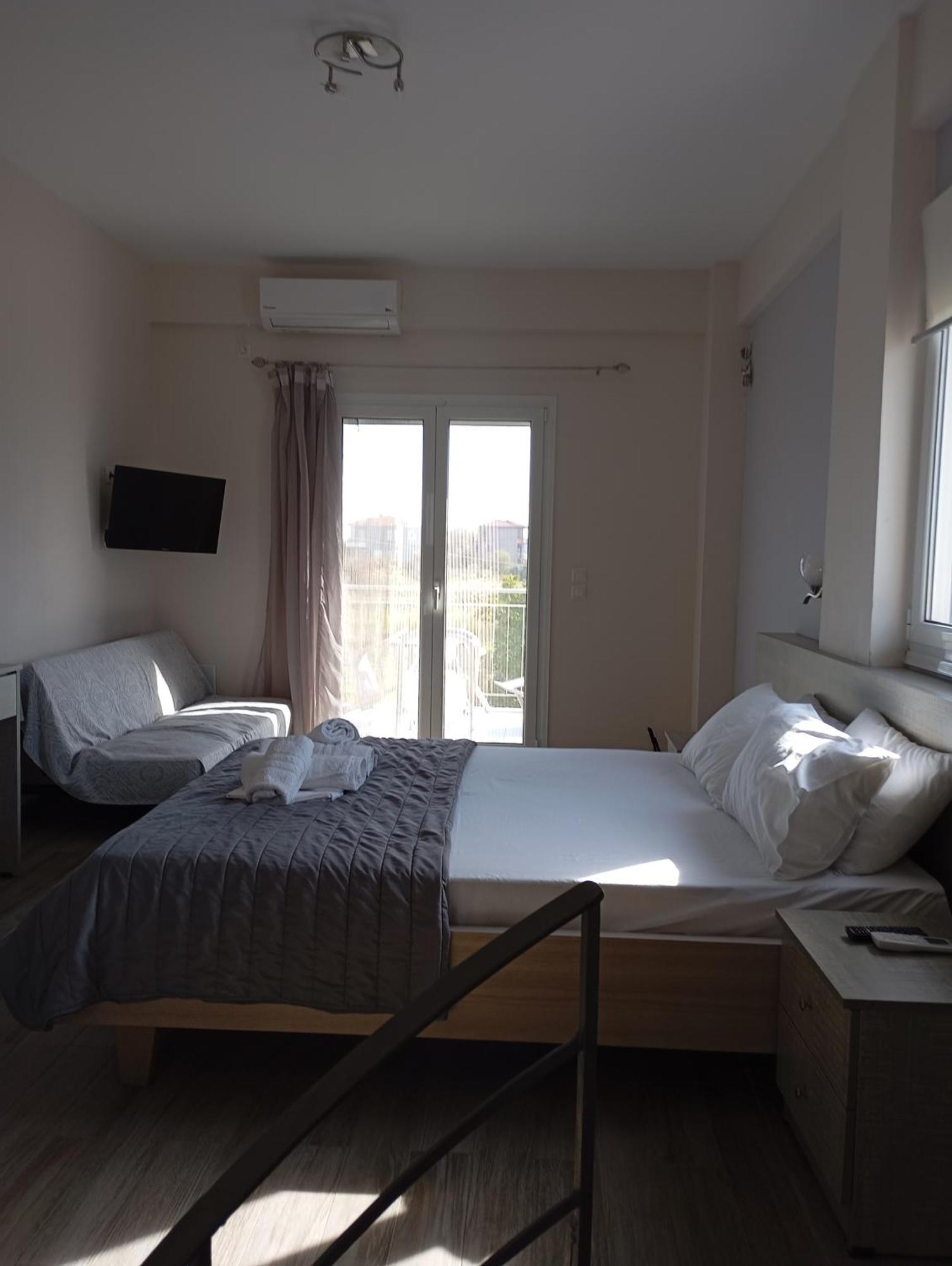 Lighthouse Apartments Хилиаду Экстерьер фото
