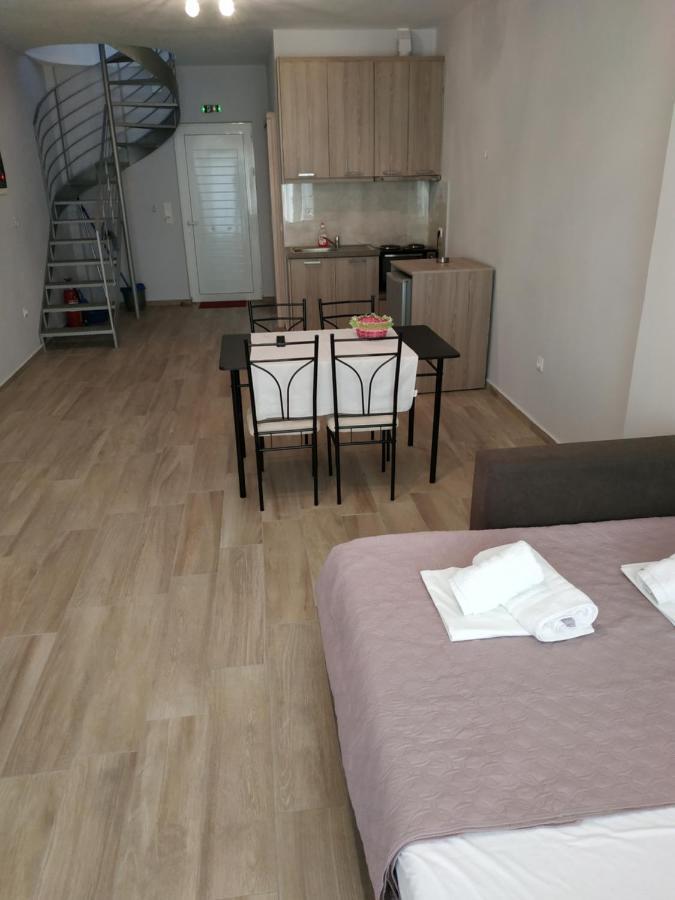 Lighthouse Apartments Хилиаду Экстерьер фото
